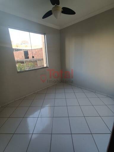 Apartamento para alugar com 2 quartos, 75m² - Foto 13