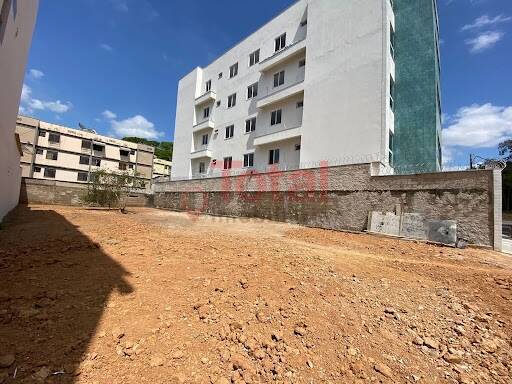 Terreno à venda, 360m² - Foto 2