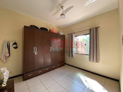 Casa à venda com 3 quartos, 300m² - Foto 9