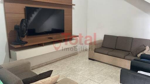 Casa para alugar com 3 quartos, 150m² - Foto 3