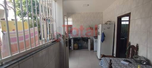 Casa à venda com 3 quartos, 300m² - Foto 18