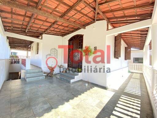 Casa à venda com 3 quartos, 360m² - Foto 5