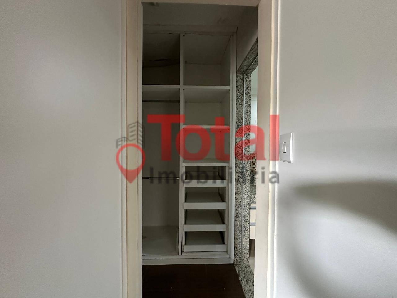 Apartamento para alugar com 3 quartos, 102m² - Foto 8