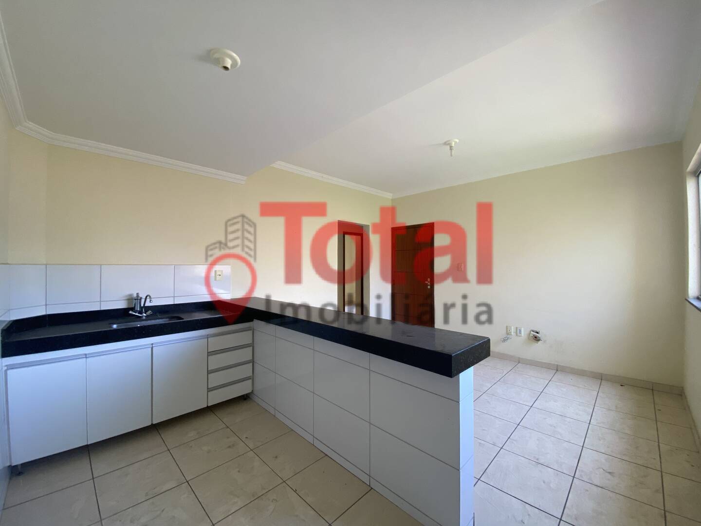 Apartamento à venda com 2 quartos, 60m² - Foto 4