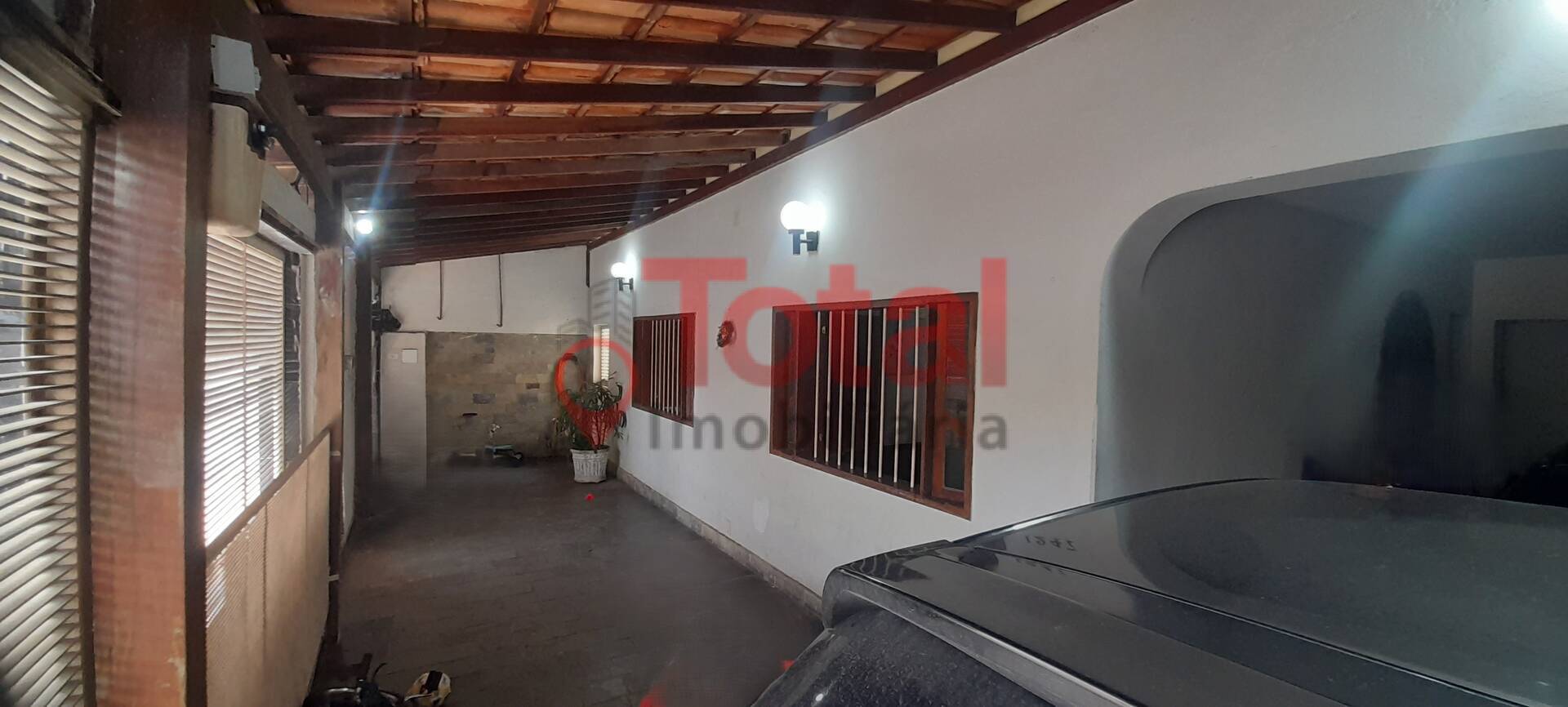 Casa à venda com 3 quartos, 140m² - Foto 3