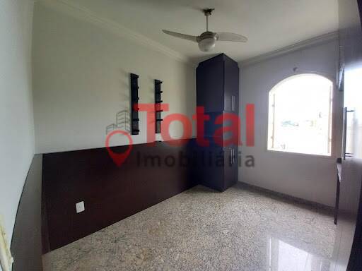 Casa à venda com 3 quartos, 150m² - Foto 14