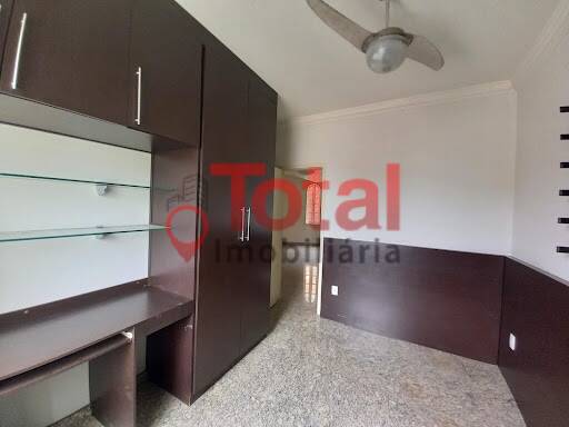 Casa à venda com 3 quartos, 150m² - Foto 17