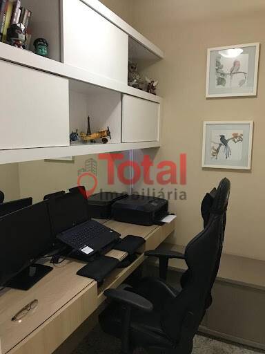 Apartamento à venda com 3 quartos - Foto 18