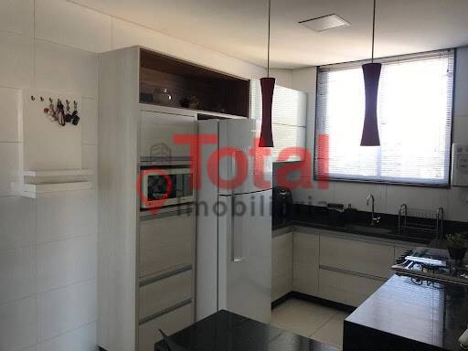 Apartamento à venda com 3 quartos - Foto 5