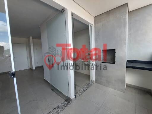 Apartamento à venda com 2 quartos, 72m² - Foto 5