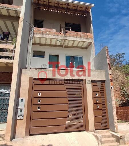 Casa à venda com 3 quartos, 250m² - Foto 7