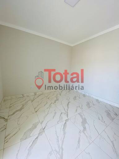 Casa à venda com 3 quartos, 250m² - Foto 7