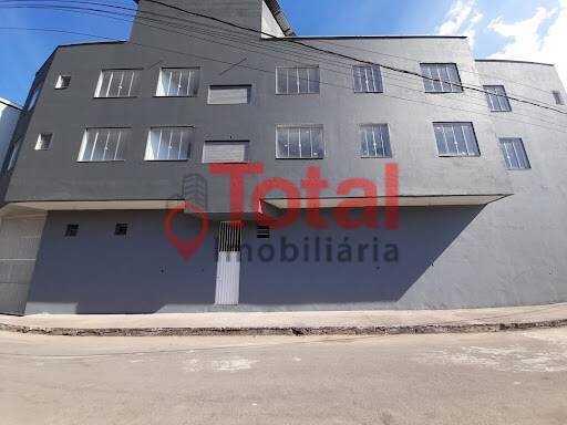 Apartamento à venda com 3 quartos, 80m² - Foto 1