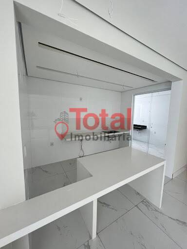 Apartamento à venda com 3 quartos, 140m² - Foto 14