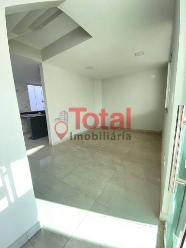 Casa à venda com 3 quartos, 116m² - Foto 4