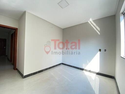 Casa à venda com 3 quartos, 130m² - Foto 15