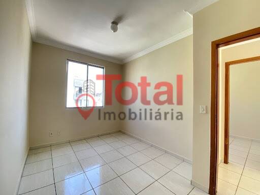 Apartamento à venda com 2 quartos, 60m² - Foto 7