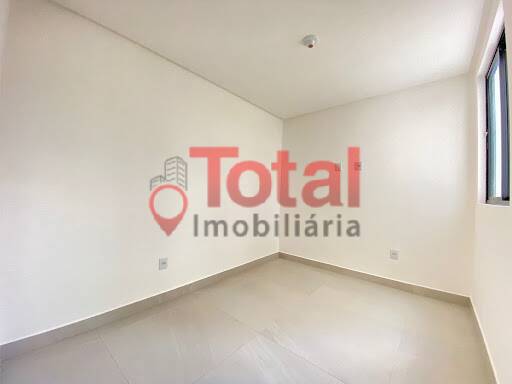 Apartamento à venda com 3 quartos, 112m² - Foto 3