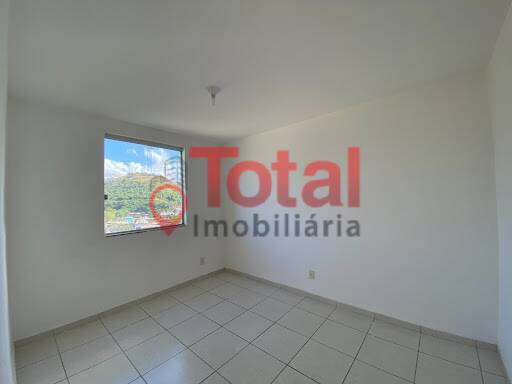 Apartamento à venda com 2 quartos, 66m² - Foto 2