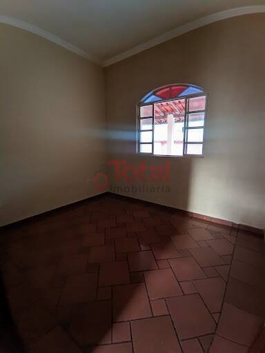 Casa à venda com 4 quartos, 158m² - Foto 27