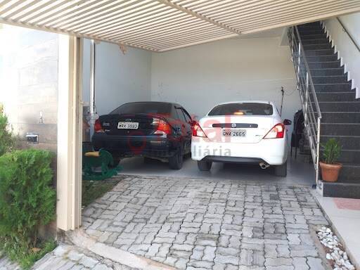 Casa à venda com 3 quartos, 240m² - Foto 13