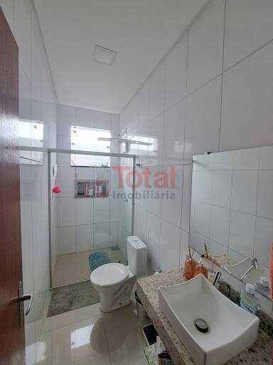 Casa à venda com 3 quartos, 240m² - Foto 15