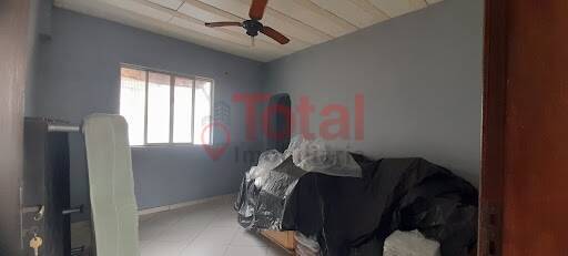 Casa à venda com 4 quartos, 160m² - Foto 14