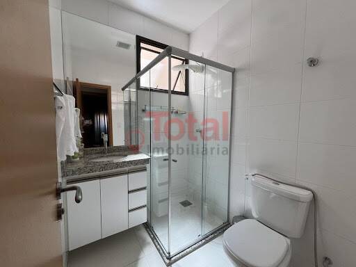 Apartamento à venda com 2 quartos, 95m² - Foto 3