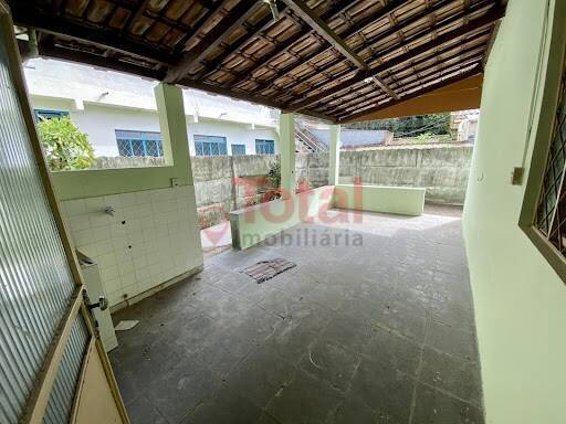 Casa à venda com 4 quartos, 80m² - Foto 22